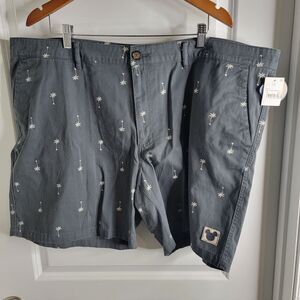 Disney Mickey Mouse Bermuda Shorts Junk Food Men's Palm Tree Gray -Size XXL NWT
